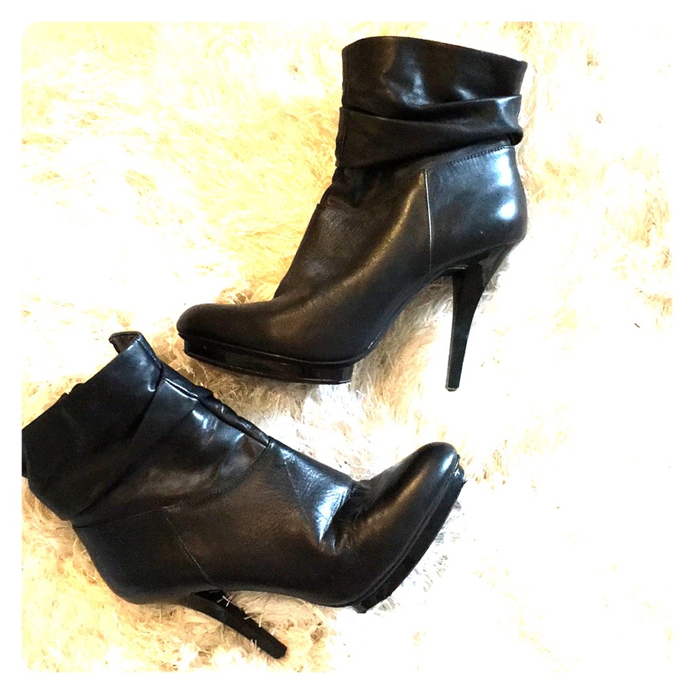 LBB ••• Little Black Booties